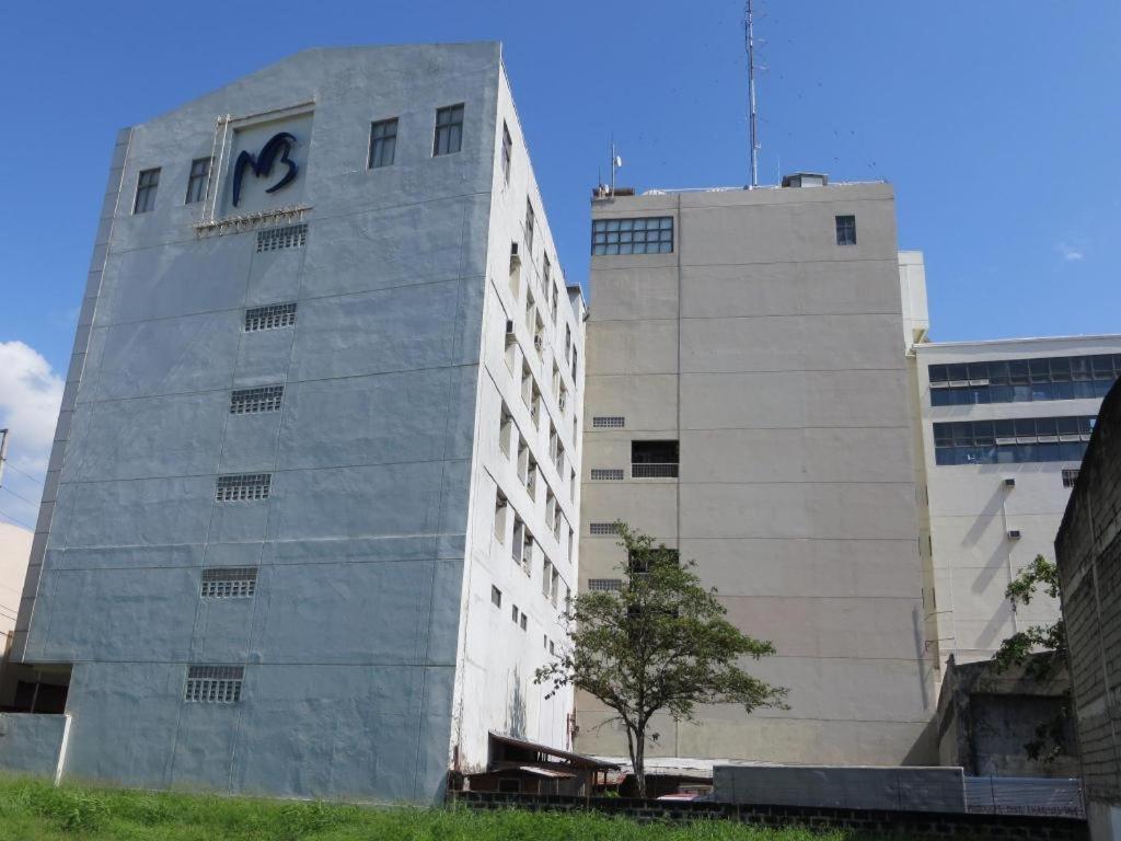 Mallberry Suites Business Hotel Cagayan de Oro Exterior photo