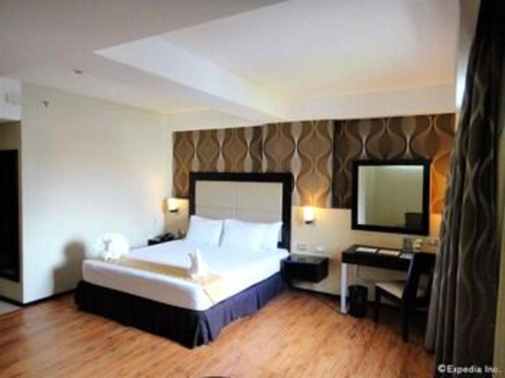Mallberry Suites Business Hotel Cagayan de Oro Exterior photo