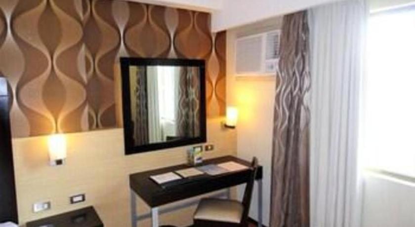 Mallberry Suites Business Hotel Cagayan de Oro Exterior photo