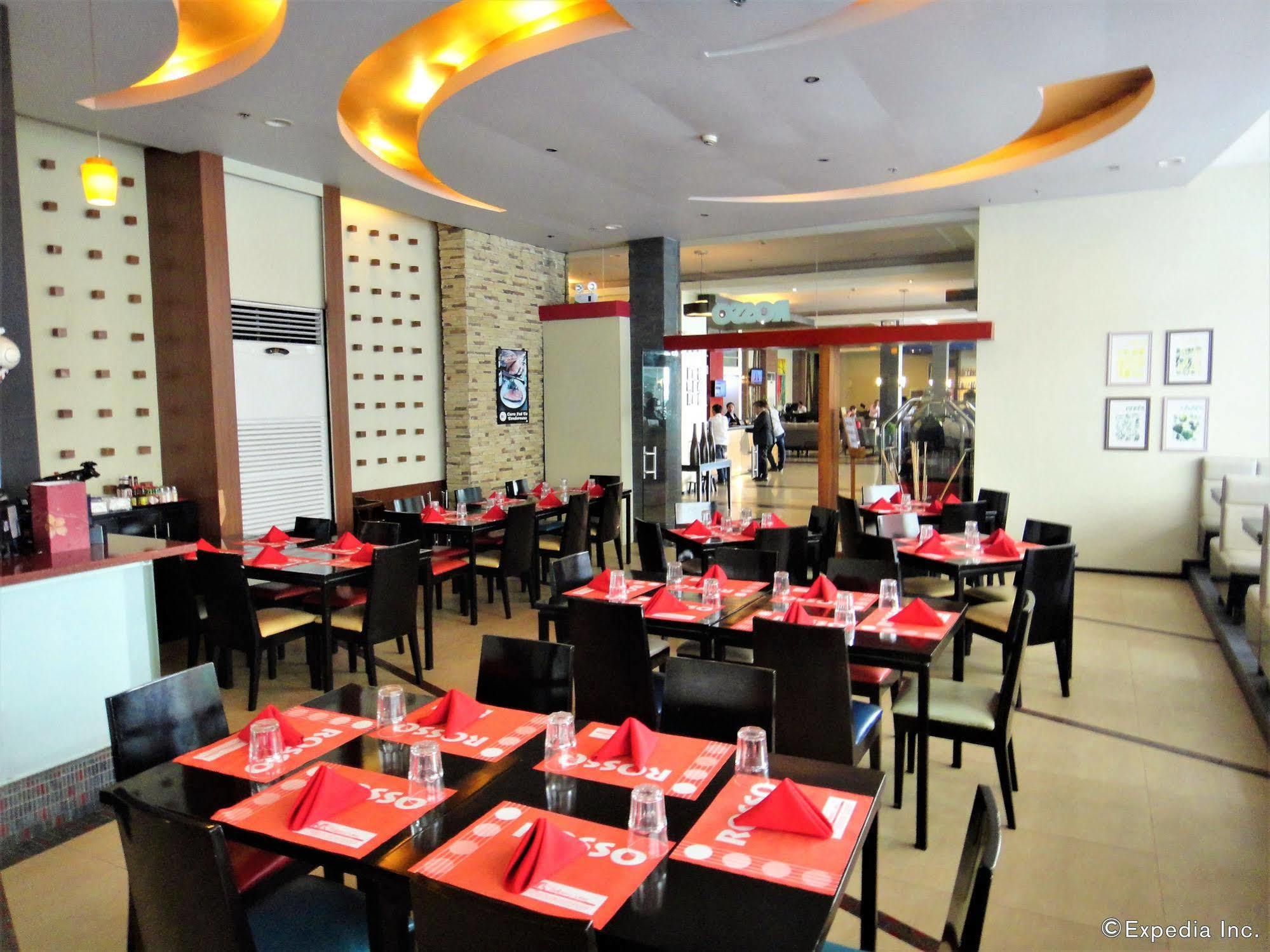 Mallberry Suites Business Hotel Cagayan de Oro Exterior photo